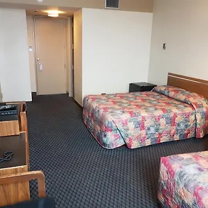 Four Crowns Motel