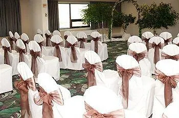 Place Louis Riel Suite Hotel Vinnipeg 3*,  Kanada